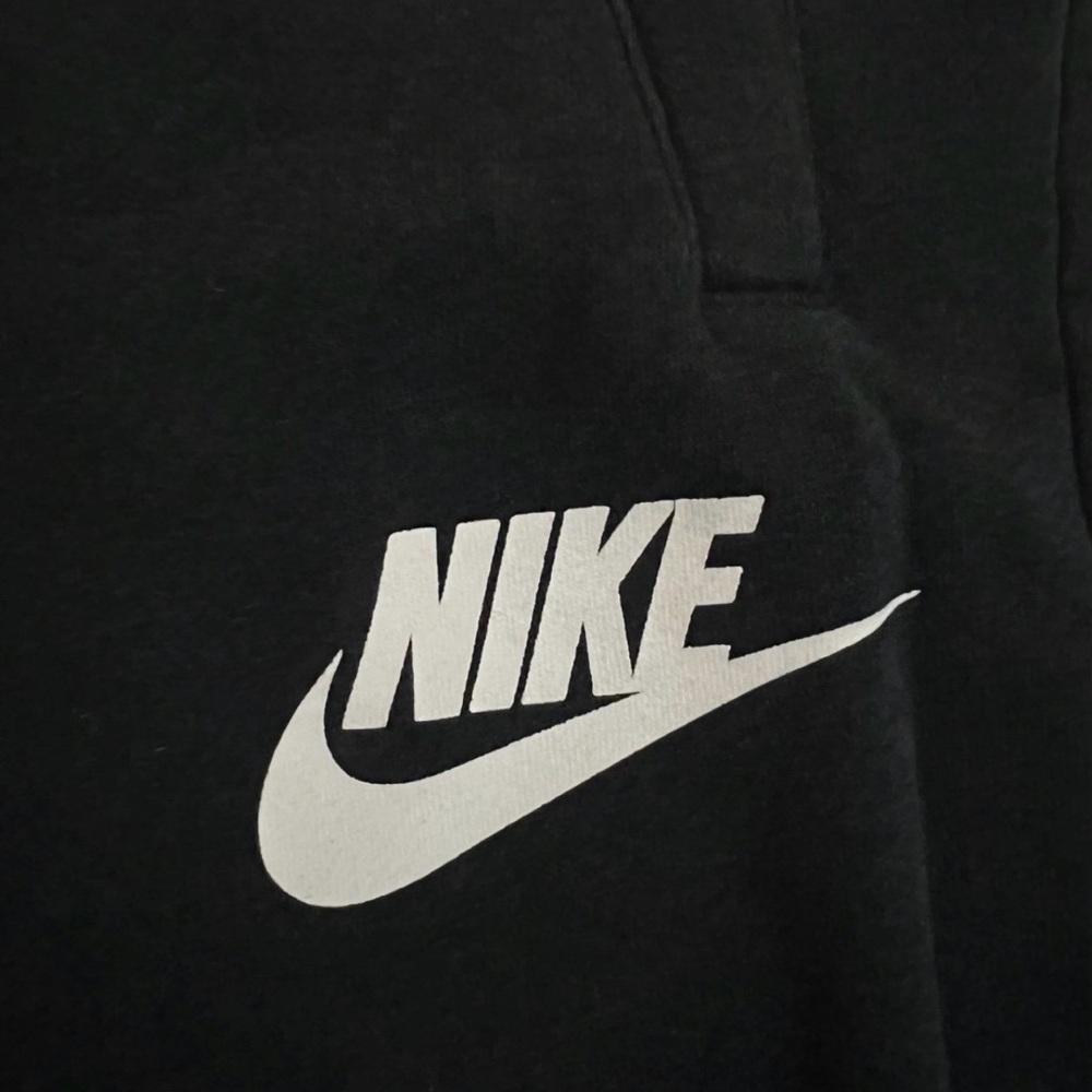 Sweatpants - Picture 4 of 4